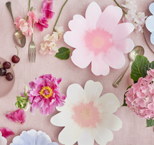 Load image into Gallery viewer, Large Flower Garden Plates